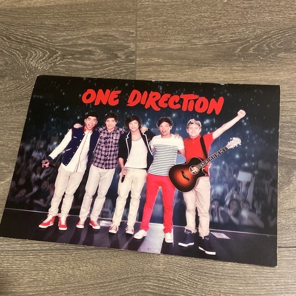 One Direction Up All Night Tour Program 2012 - Picture 4 of 5